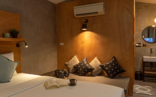 Escape Beach Resort