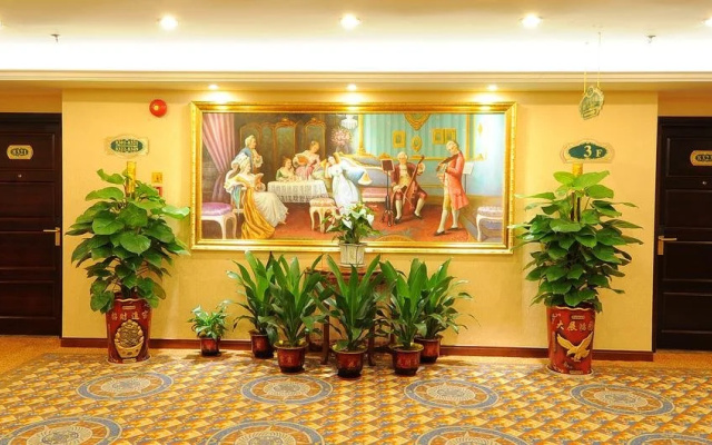 Vienna Hotel Meizhou railway station