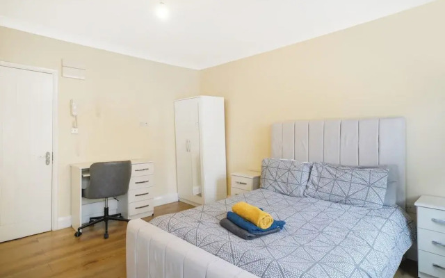 Central London Chic Apartment - York Street Gem