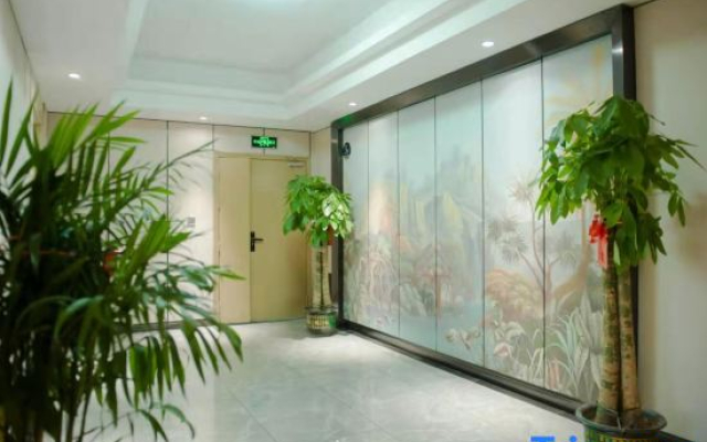 Manya Hotel (Xiangtan Bus Station)