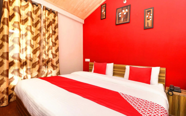 OYO 40149 Hotel Divine Point