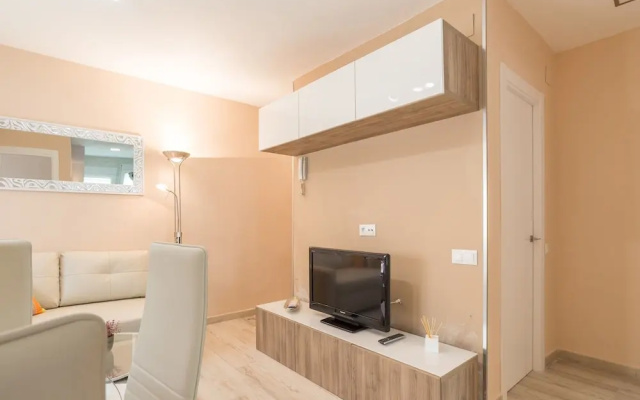 Malagasuite Bajondillo Beach Apartment