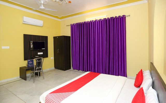 Hotel O Greenview Near Munshi Pulia Metro Station
