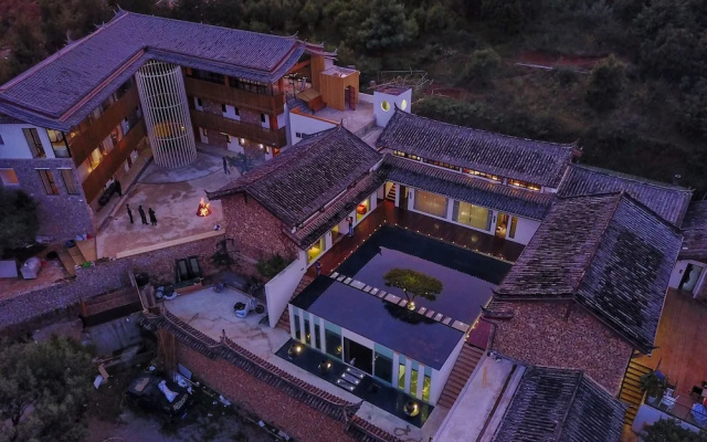 The CHI Hotel
