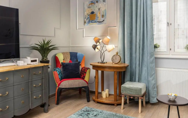 3on7 Apartments
