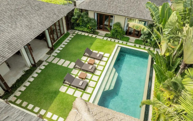 The Suar Seminyak by Nakula