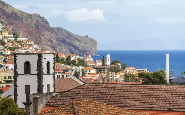 In the City Centre, sea View - Casa Santa Clara