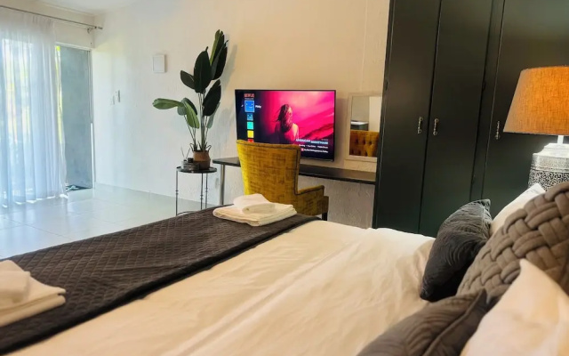 Room-busa House Self-catering Guest Hous