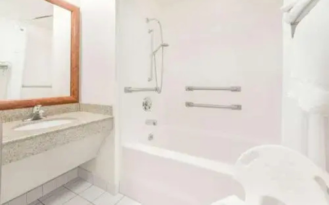 Best Western Deerfield Inn