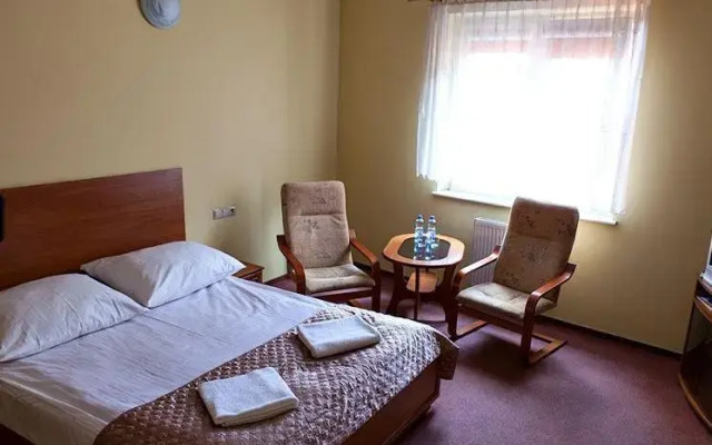 Hotel Omega