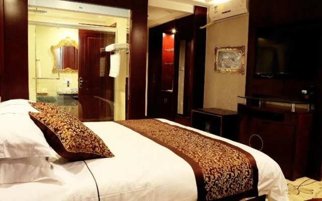 Dunhuang Longfeng Hotel