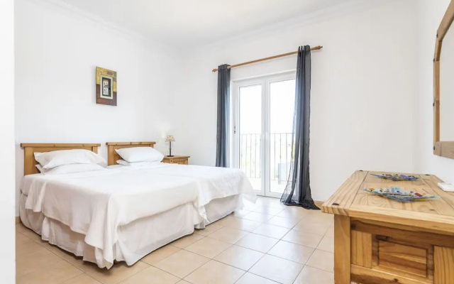 Villa Nina With 4 Bedrooms and 4 Bathrooms