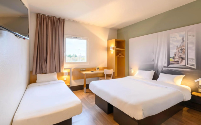 B&B HOTEL Creil Chantilly