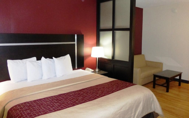 Red Roof Inn PLUS+ & Suites Chattanooga - Downtown