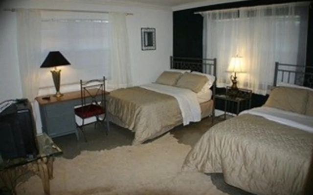 European Guesthouse/GNEXX North of Miami Shores