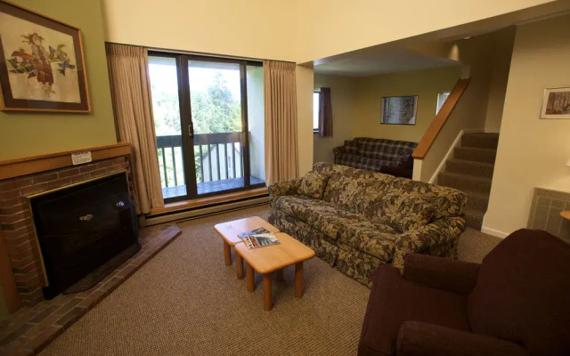Pinnacle Condominiums