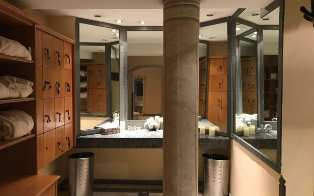 Hotel - Restaurant Kreuzberghof