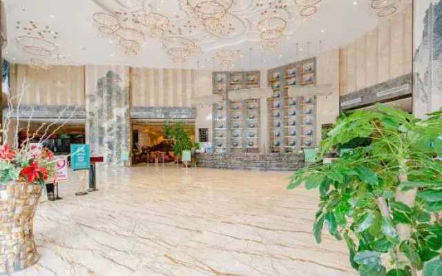 Yun Hua Hotel