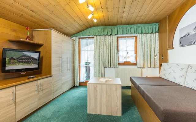 Altes Holzhaus