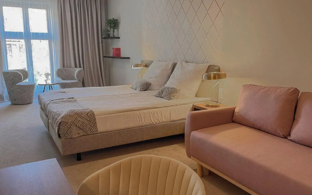 Xerion Hotel