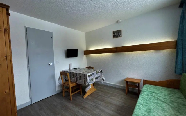 Appartement Les Menuires, 1 pièce, 2 personnes - FR-1-452-40