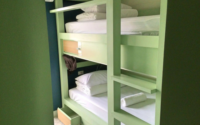 Yoo Yen Pen Sook Hostel