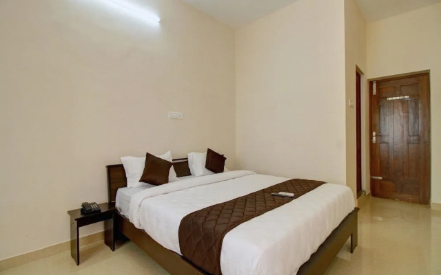 OYO 12798 Soundaryam Apartments