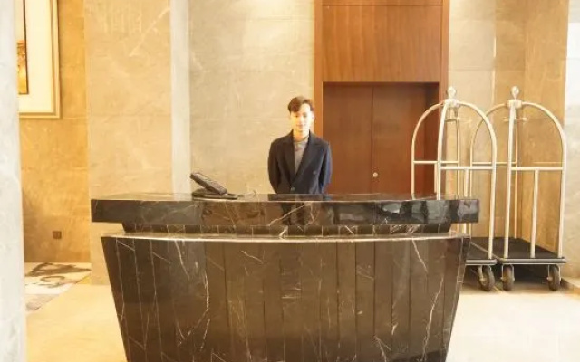 Yuanbao Shan Hotel