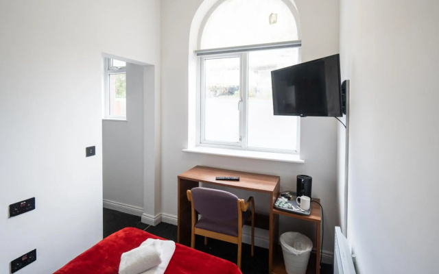 Imperial Salford Hotel