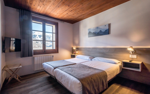Hotel SNO Mont Romies