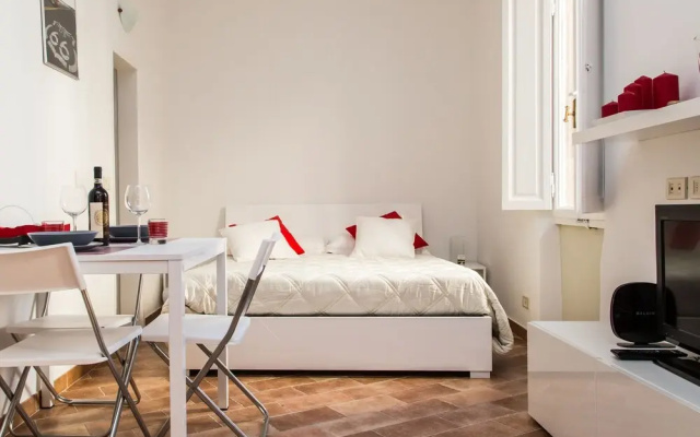 Trastevere Studio with Terrace