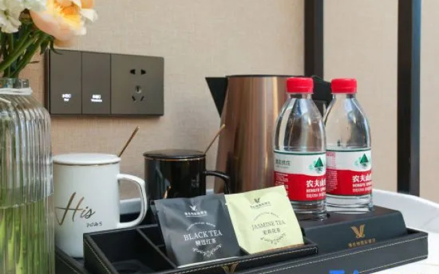 Vienna International Hotel Yuxi Nie Er Music Plaza Store