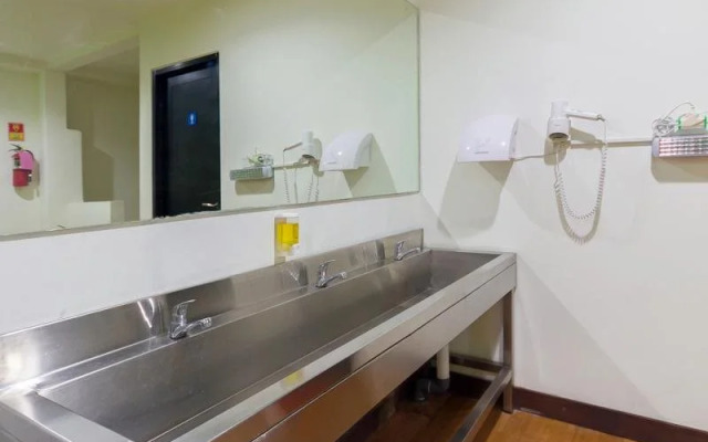 CX Hostel Ground Zero