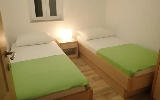 Apartment in Jusupi Near Mala Paklenica Park
