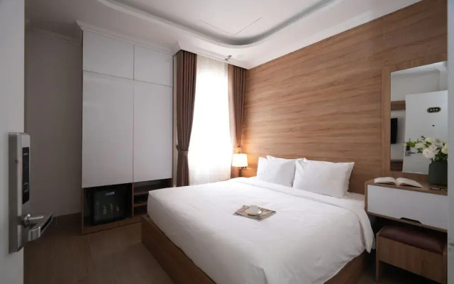 Nature Hotel - Le Dai Hanh