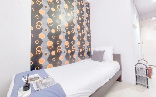 Good Deal And Cozy Studio At Kubikahomy Apartment