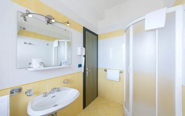La Residenza Aparthotel