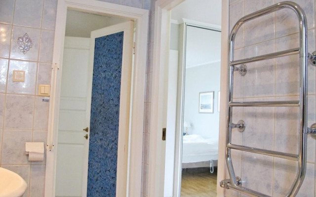 Amazing Home in Lysekil With 4 Bedrooms, Sauna and Wifi