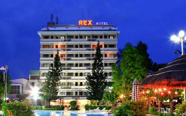 Rex Hotel вид на фасад