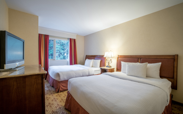 Lake Louise Inn
