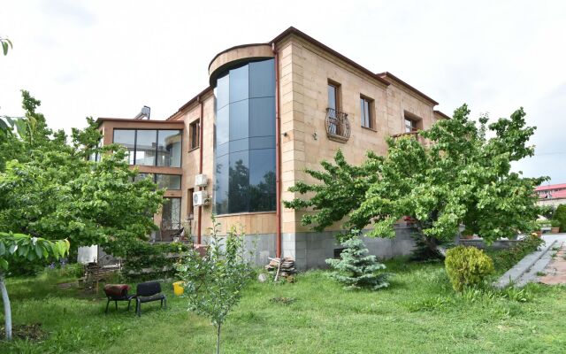 Отель Villa in Nork Армения, Ереван - отзывы, цены и фото номеров - забронировать отель Villa in Nork онлайн вид на фасад