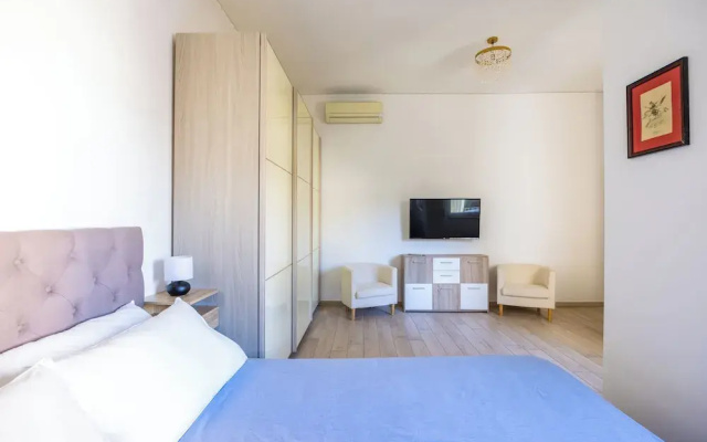 Beverello apartment