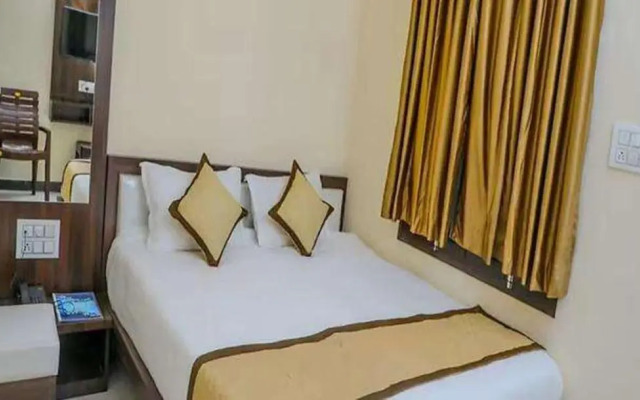 Fabhotel Ambuj