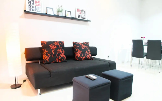 Exclusive 2BR Lexington Apartment near Pondok Indah
