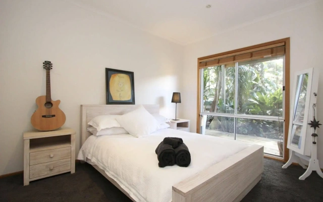 Smith Beach Getaways Beachwood Garden Studio