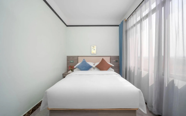 Juyuan Hotel (Guilin Liangjiang International Airport Airport Town)