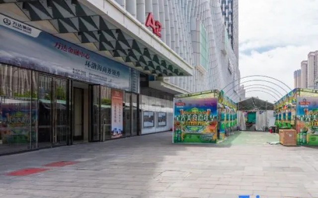 Lime Seaview E-sports Homestay (Wanda Plaza)
