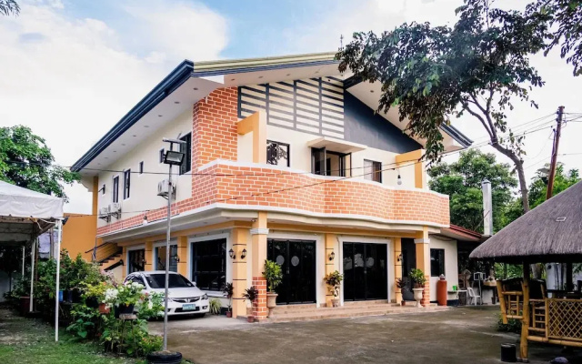 Ralphseej Pension House