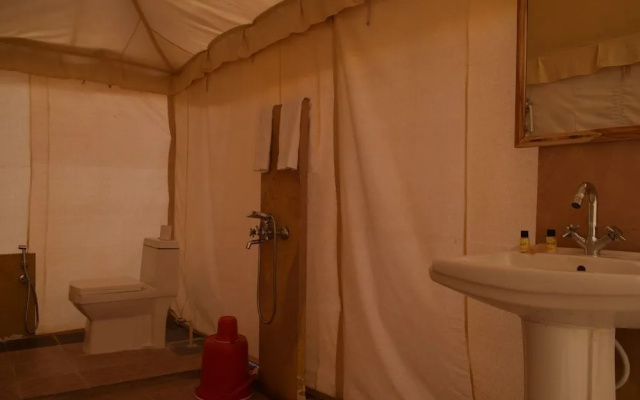 Seven Palms Luxury Camp