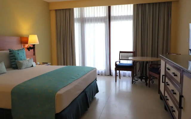Pierre Mundo Imperial All Inclusive